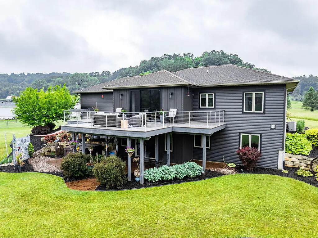 N6724 County Road M, Onalaska, WI 54636 - #1