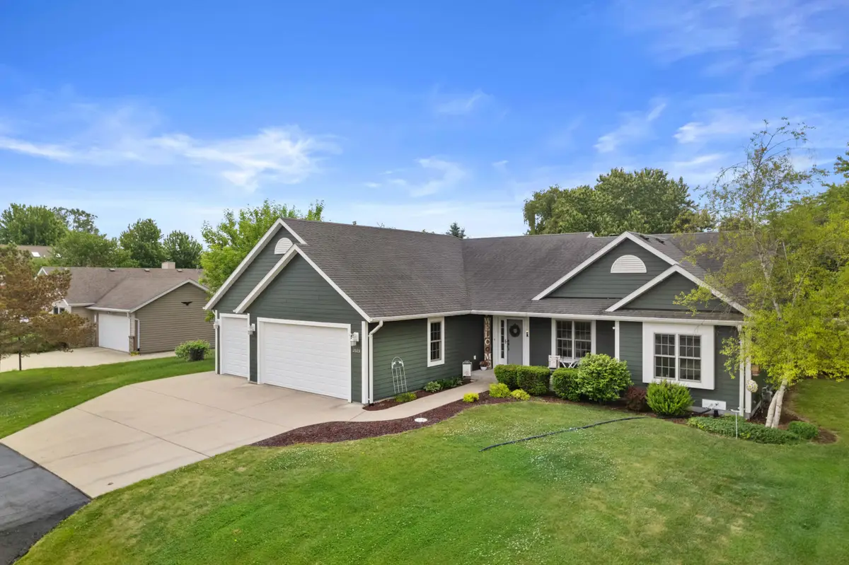 2525 Antoinette Trl, Caledonia, WI 53402 - #1