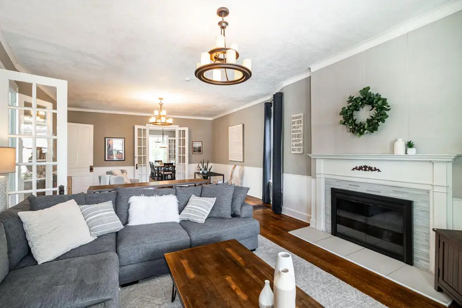 1550 E Irving Pl, Milwaukee, WI 53202 - #3