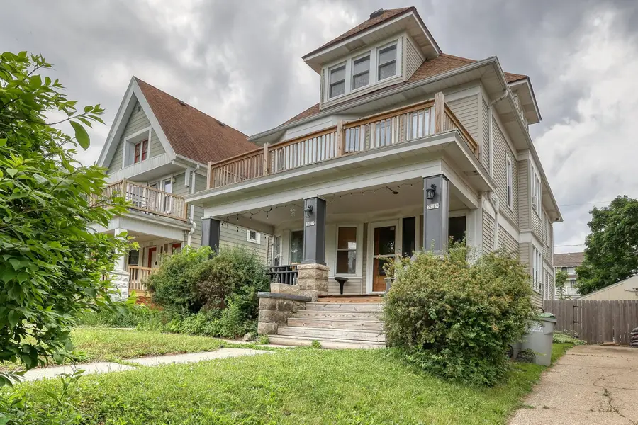 2017 N 48th St, Milwaukee, WI 53208 - #2
