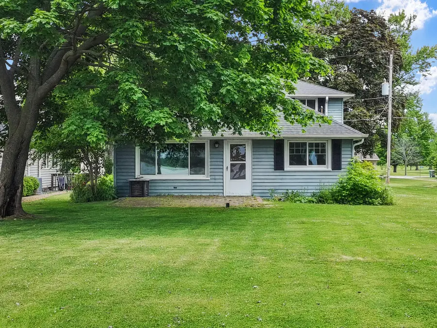 24315 Fairway Dr, Dover, WI 53139 - #3