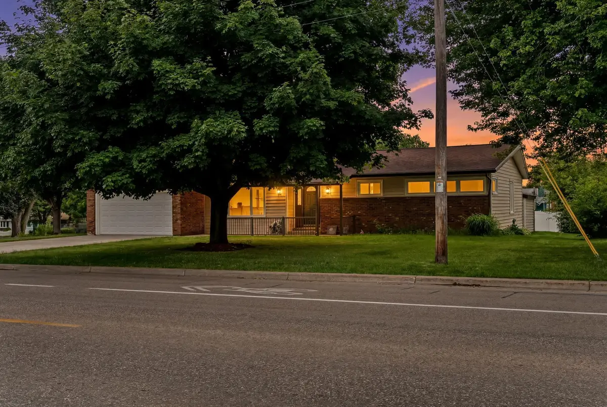2720 32nd St S, La Crosse, WI 54601 - #1
