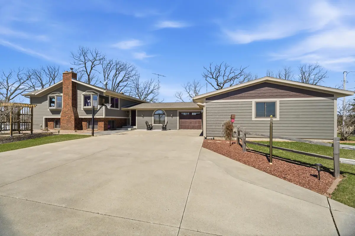 N5748 Metovale Rd, Metomen, WI 53919 - #1
