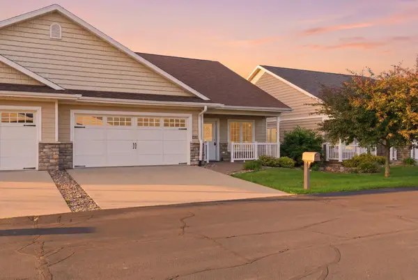 1321 Barson Pl, Onalaska, WI 54650