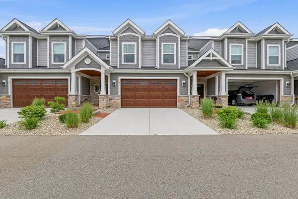 1204 S Main St, Lake Mills, WI 53551