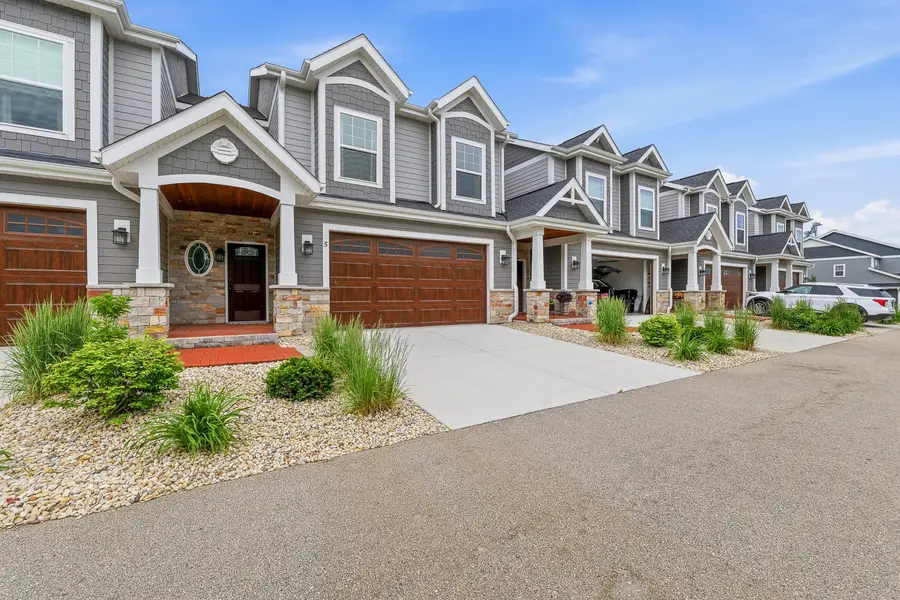 1204 S Main St, Lake Mills, WI 53551 - #2