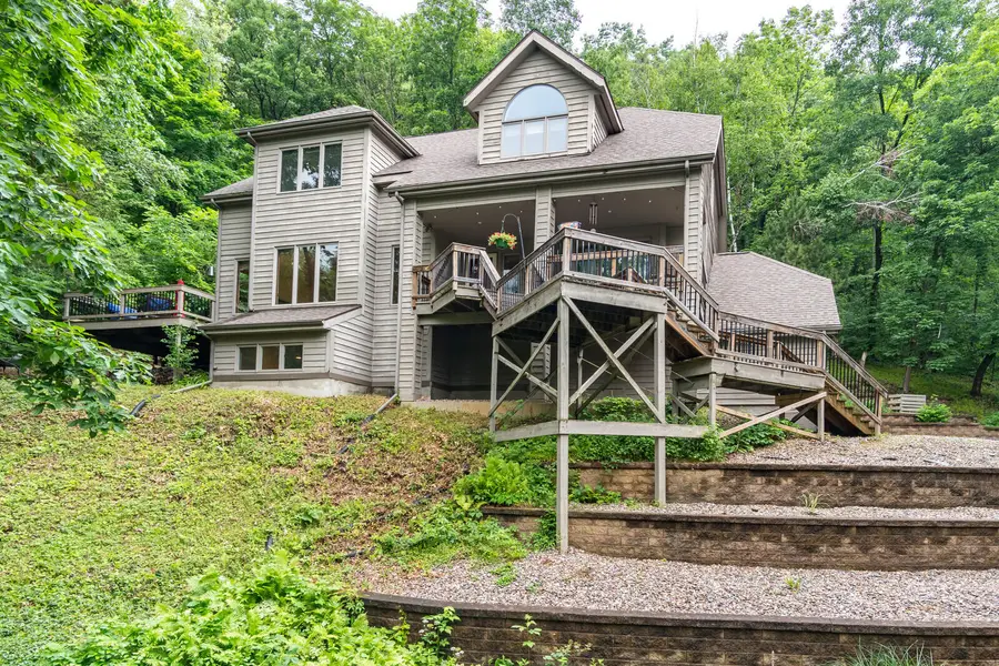 W5190 Birchwood Ln, Shelby, WI 54601 - #2