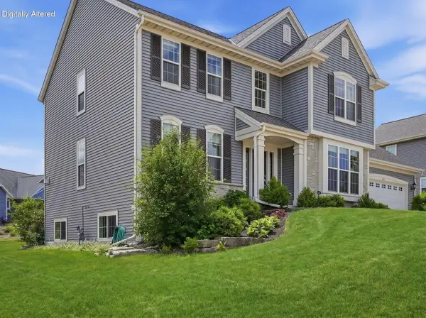 3513 Olde Howell Rd, Waukesha, WI 53188