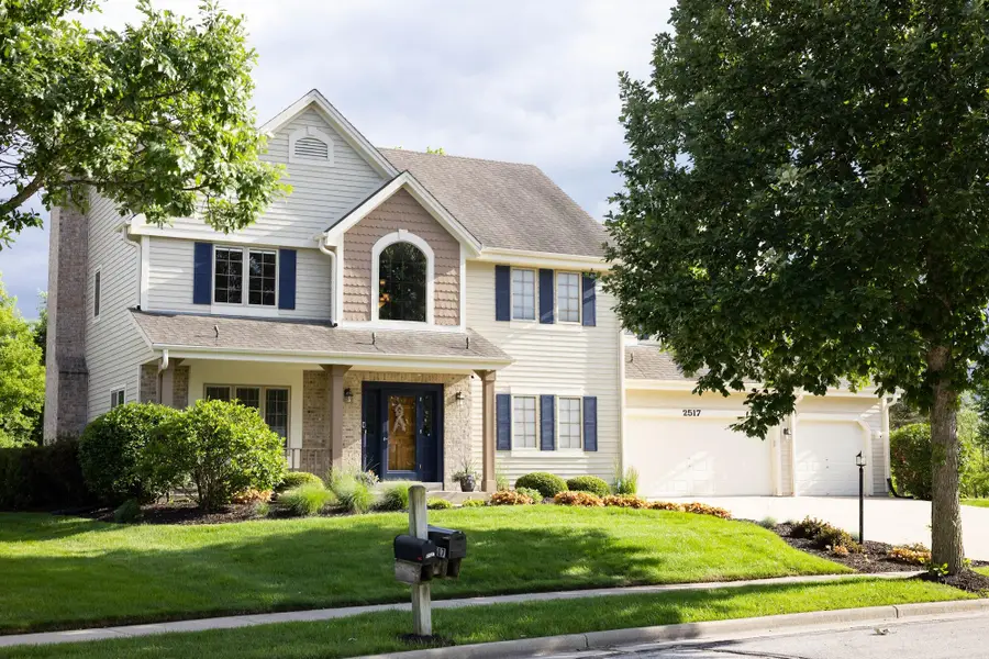 2517 Fox River Cir, Waukesha, WI 53189 - #2
