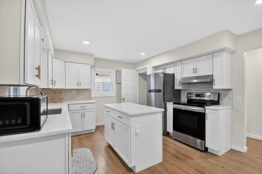 3012 Dwight St, Racine, WI 53403 - #3