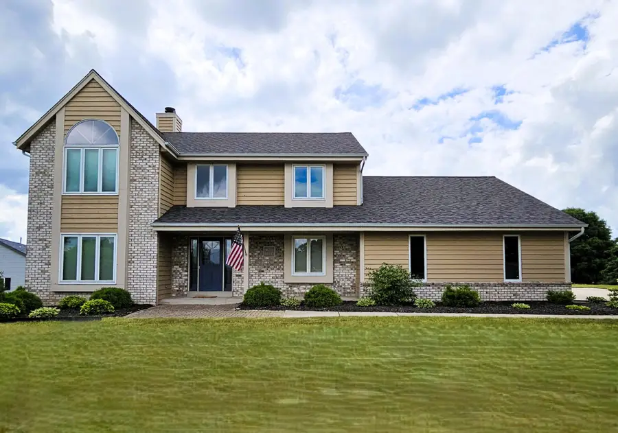 W291S6773 East Woods Ct, Mukwonago, WI 53149 - #3
