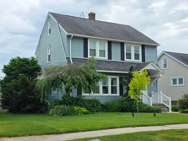 1719 Arizona Ave, Sheboygan, WI 53081