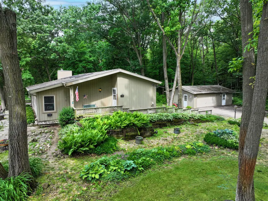 N2877 Roger Rd, Sullivan, WI 53137 - #2