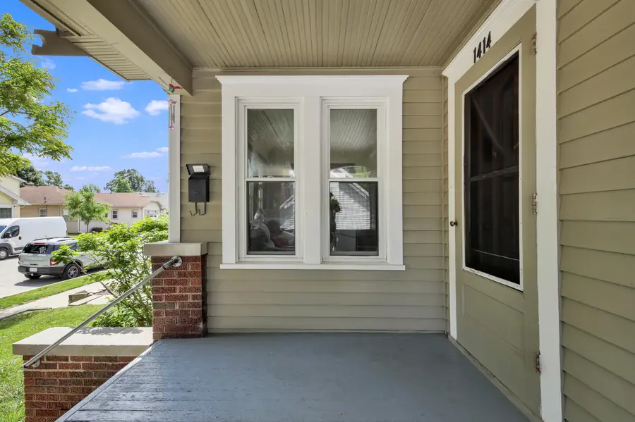 1414 West Lawn Ave, Racine, WI 53405 - #3