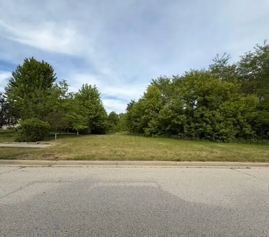 Lt27 Bluebird Hills, Darien, WI 53114 - #1
