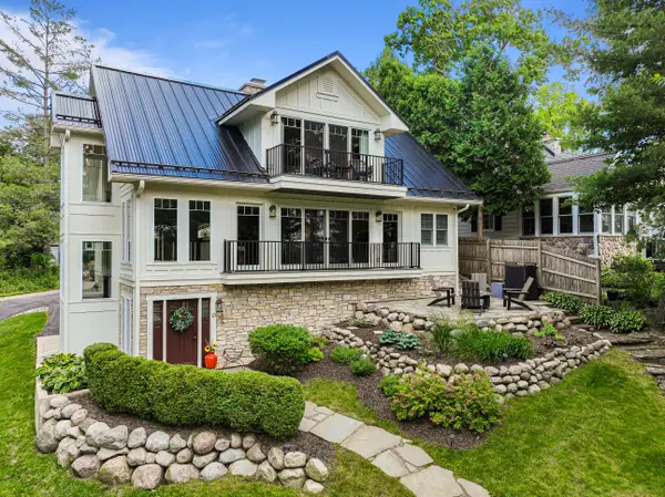 13 Cedar Point Dr, Williams Bay, WI 53191