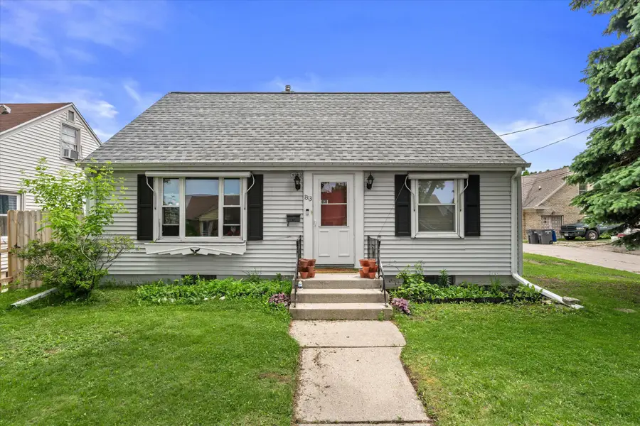 1313 S 20th St, Sheboygan, WI 53081 - #2