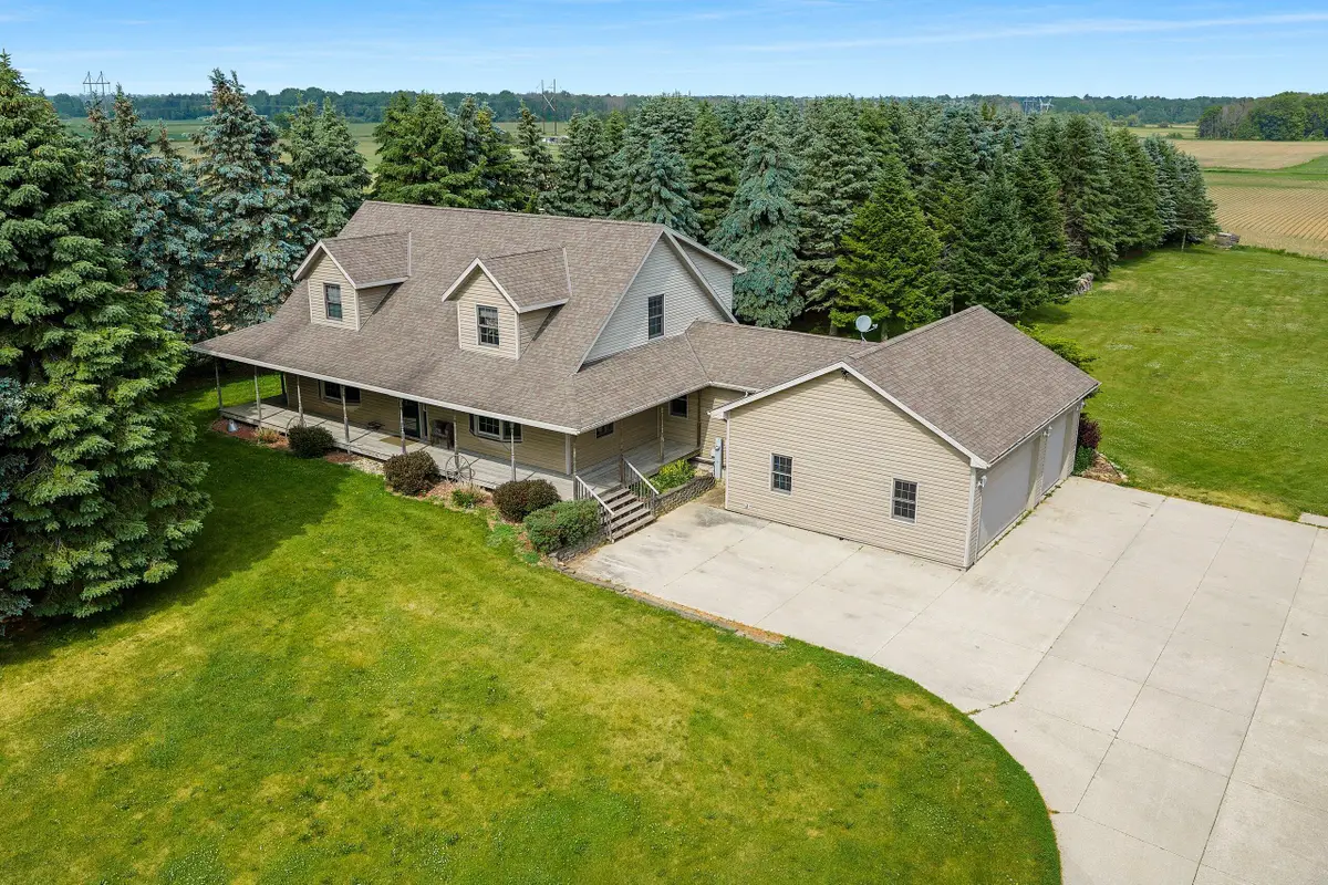 8735 County Highway B, Mishicot, WI 54241 - #1