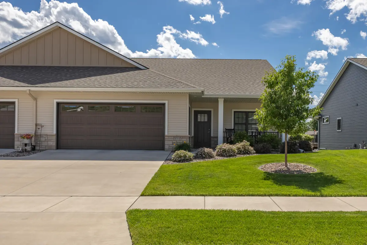 3102 Christenson Ln, Holmen, WI 54650 - #1