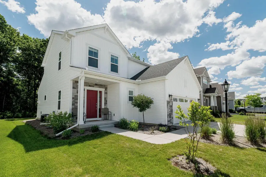 524 Wild Oak Rd, Hartland, WI 53029 - #2