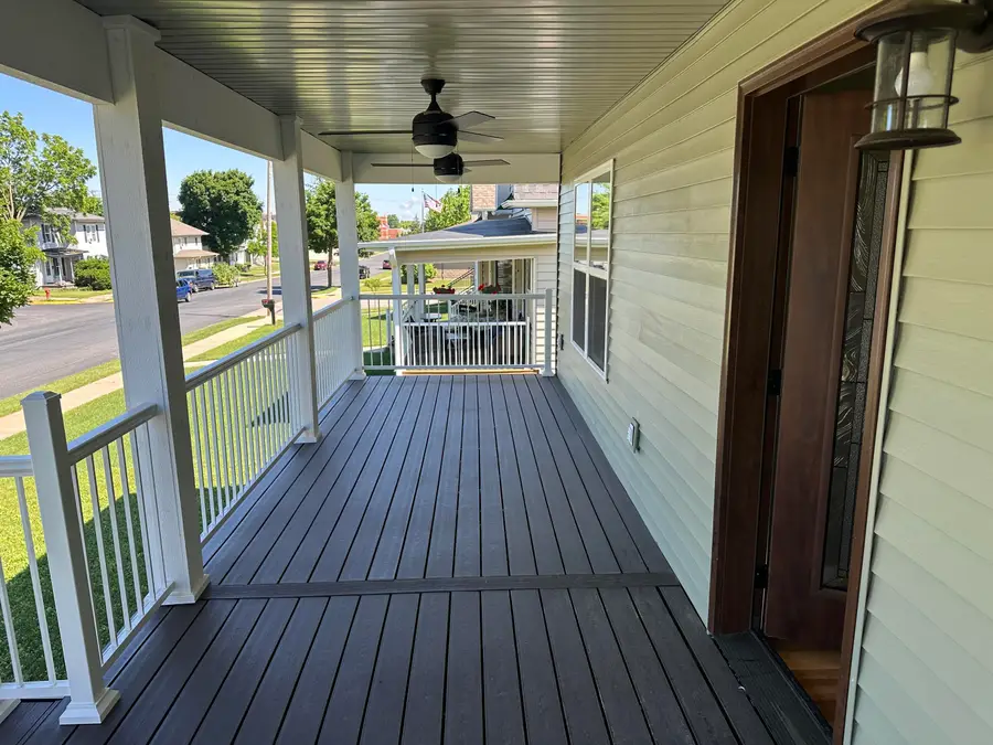 1208 Kilbourn Ave, Tomah, WI 54660 - #2