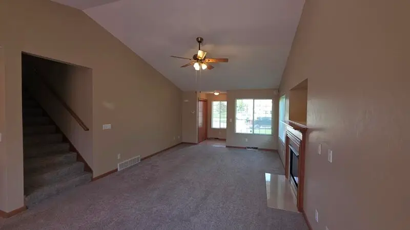 4725 Fox Grove Rd, Sheboygan, WI 53081 - #3
