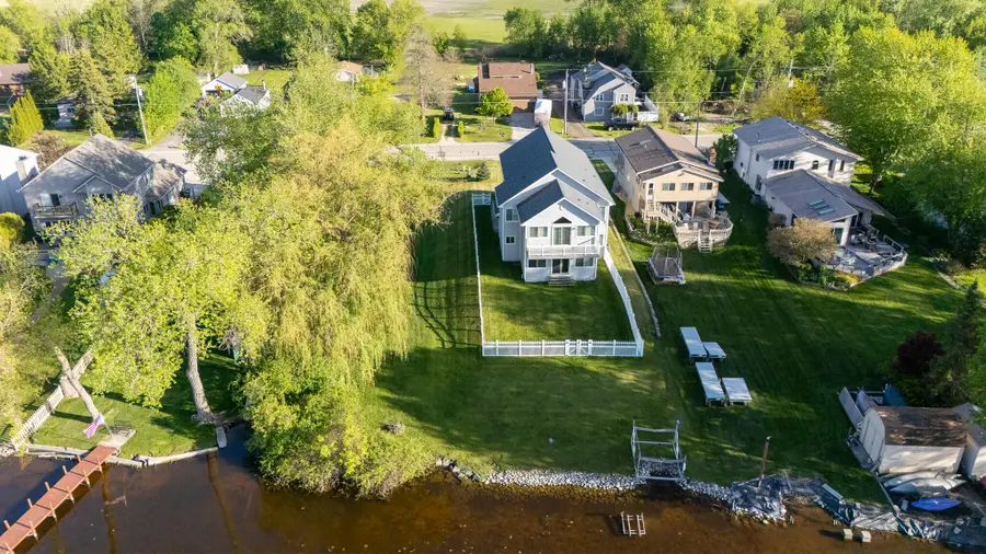 7427 Wind Lake Rd E, Wind Lake, WI 53185 - #3