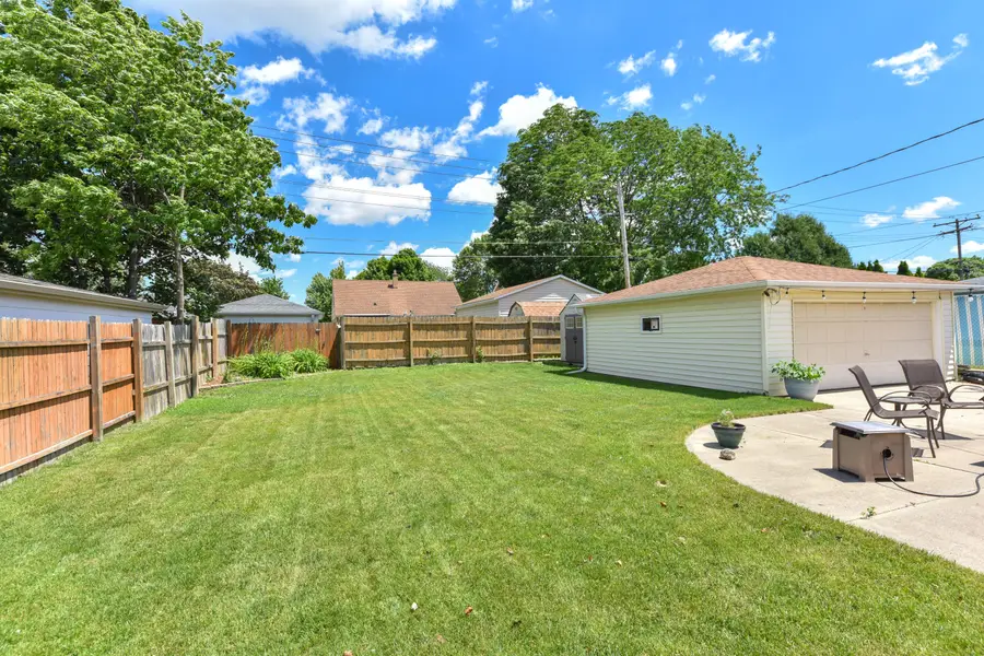 3364 S 73rd St, Milwaukee, WI 53219 - #3
