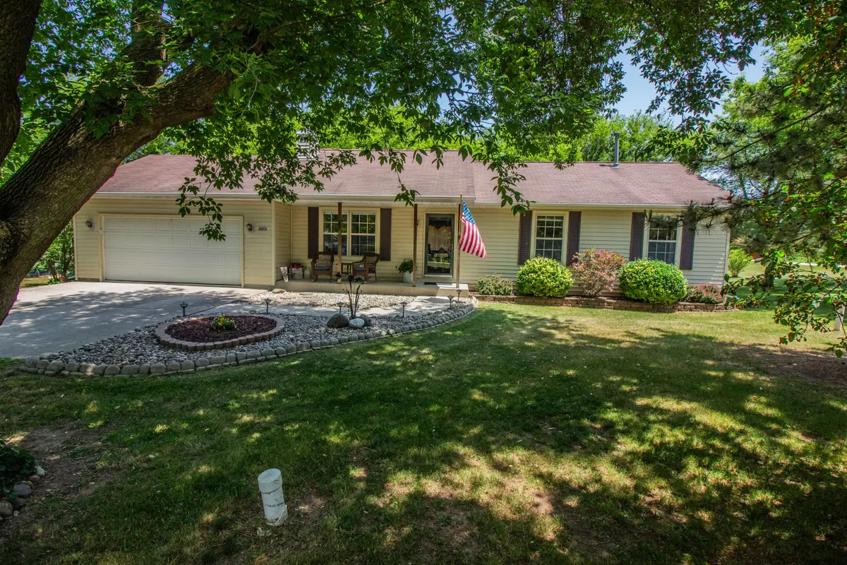 N663 Park Dr, Holland, WI 53075 - #1