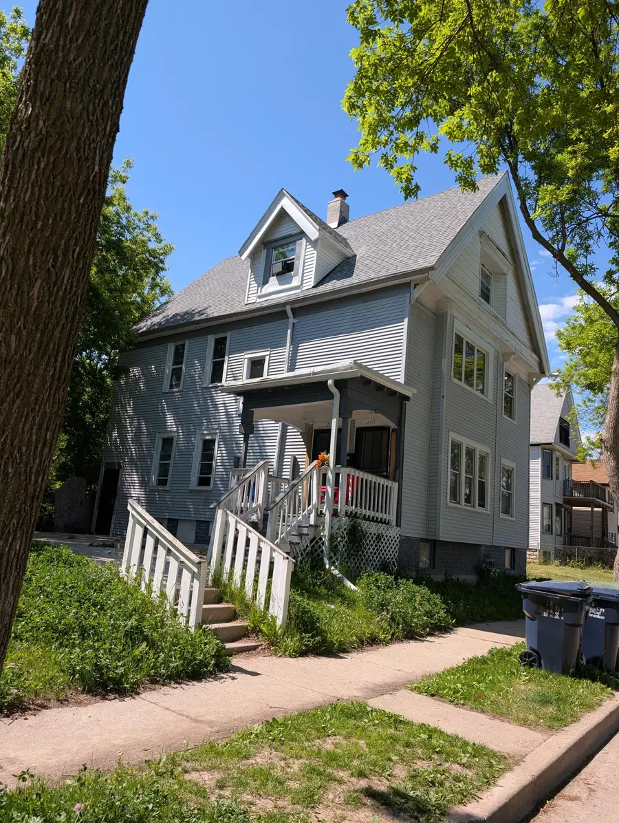 2411 N 16th St, Milwaukee, WI 53206 - #3