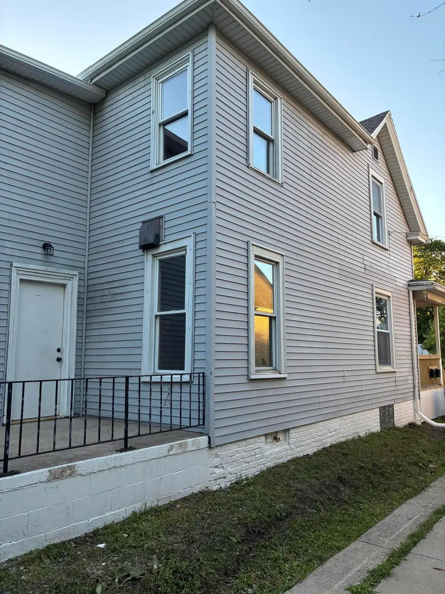 2415 Prospect St, Racine, WI 53404 - #2