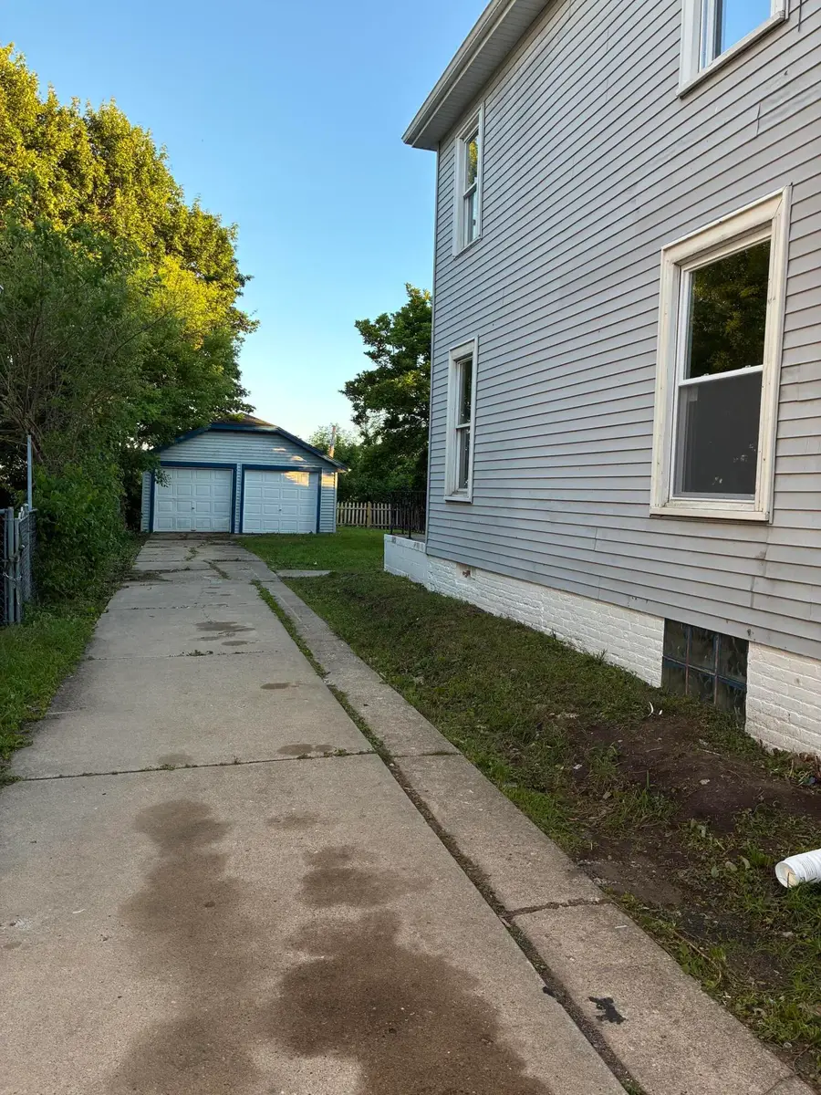 2415 Prospect St, Racine, WI 53404 - #3
