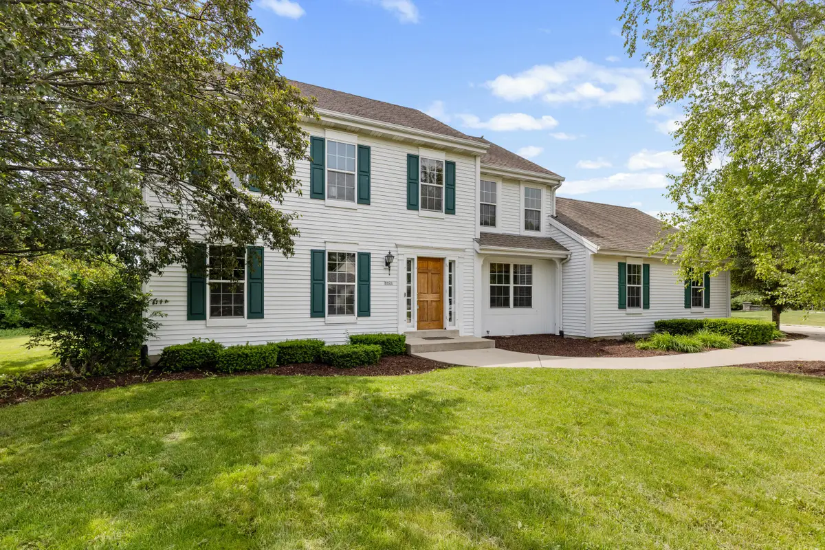 8621 Talamasca Dr, Caledonia, WI 53126 - #1
