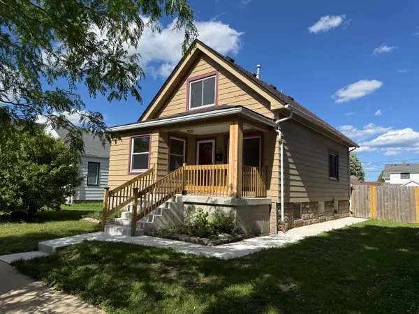436 S 74th St, Milwaukee, WI 53214
