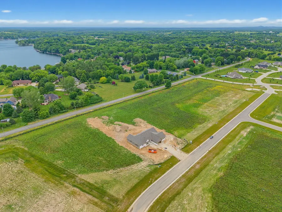 W297N8135 Meadow Bliss Dr, Lisbon, WI 53089 - #2