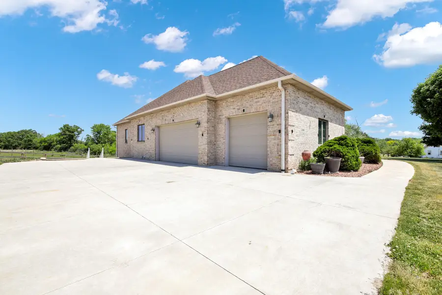 12084 W 7 Mile Rd, Raymond, WI 53126 - #3