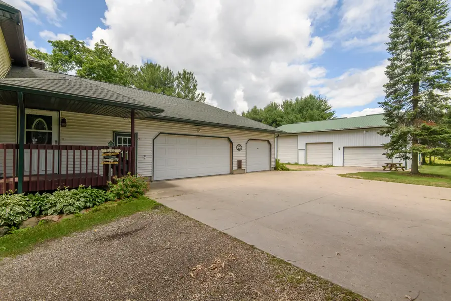 W3504 Conlon Rd, Hampden, WI 53925 - #3