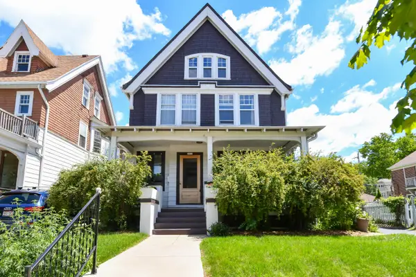 2912 N Murray Ave, Milwaukee, WI 53211