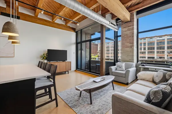 200 S Water St, Milwaukee, WI 53204