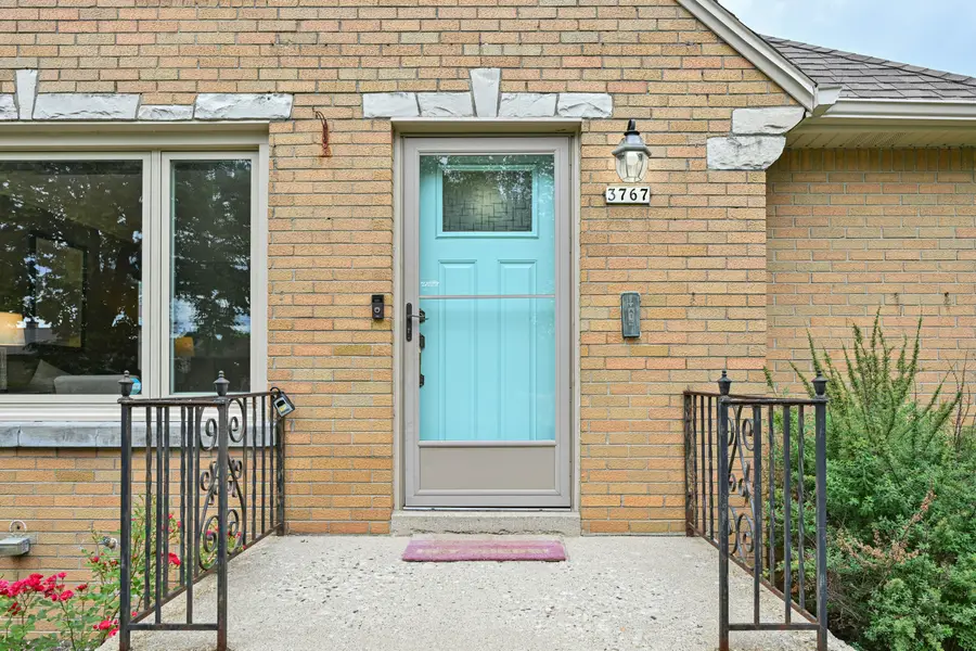 3767 N 77th St, Milwaukee, WI 53222 - #3