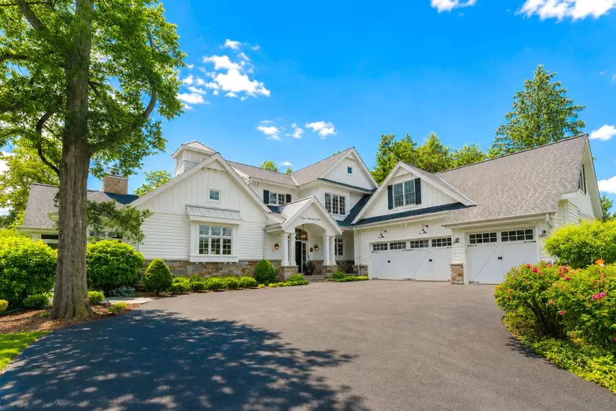 3005 N Silver Cedar Rd, Summit, WI 53066 - #2