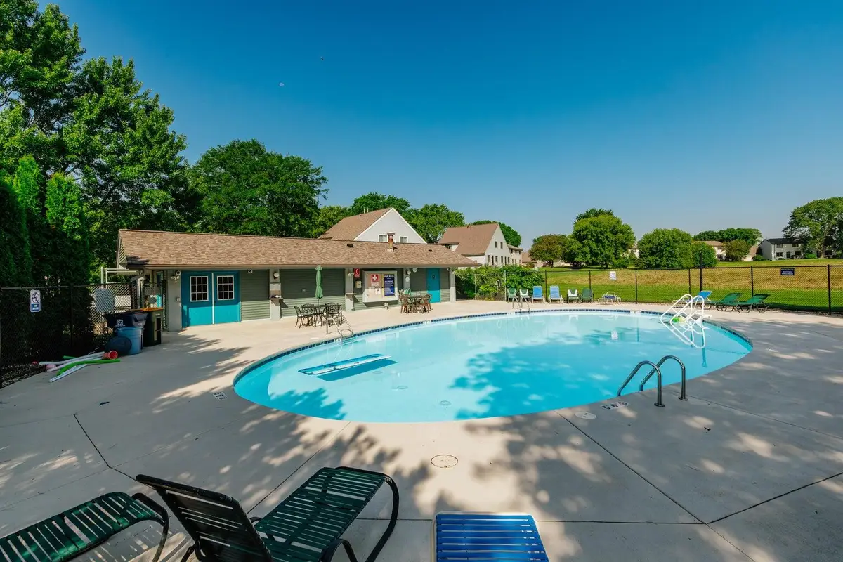 7365 S Delaine Dr, Oak Creek, WI 53154 - #1
