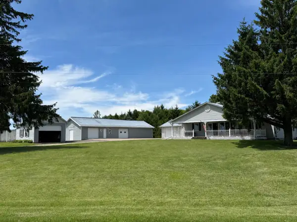 W3494 Mcclintock Rd, Hamilton, WI 54644