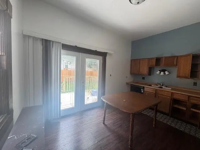 1746 N Cambridge Ave, Milwaukee, WI 53202 - #3