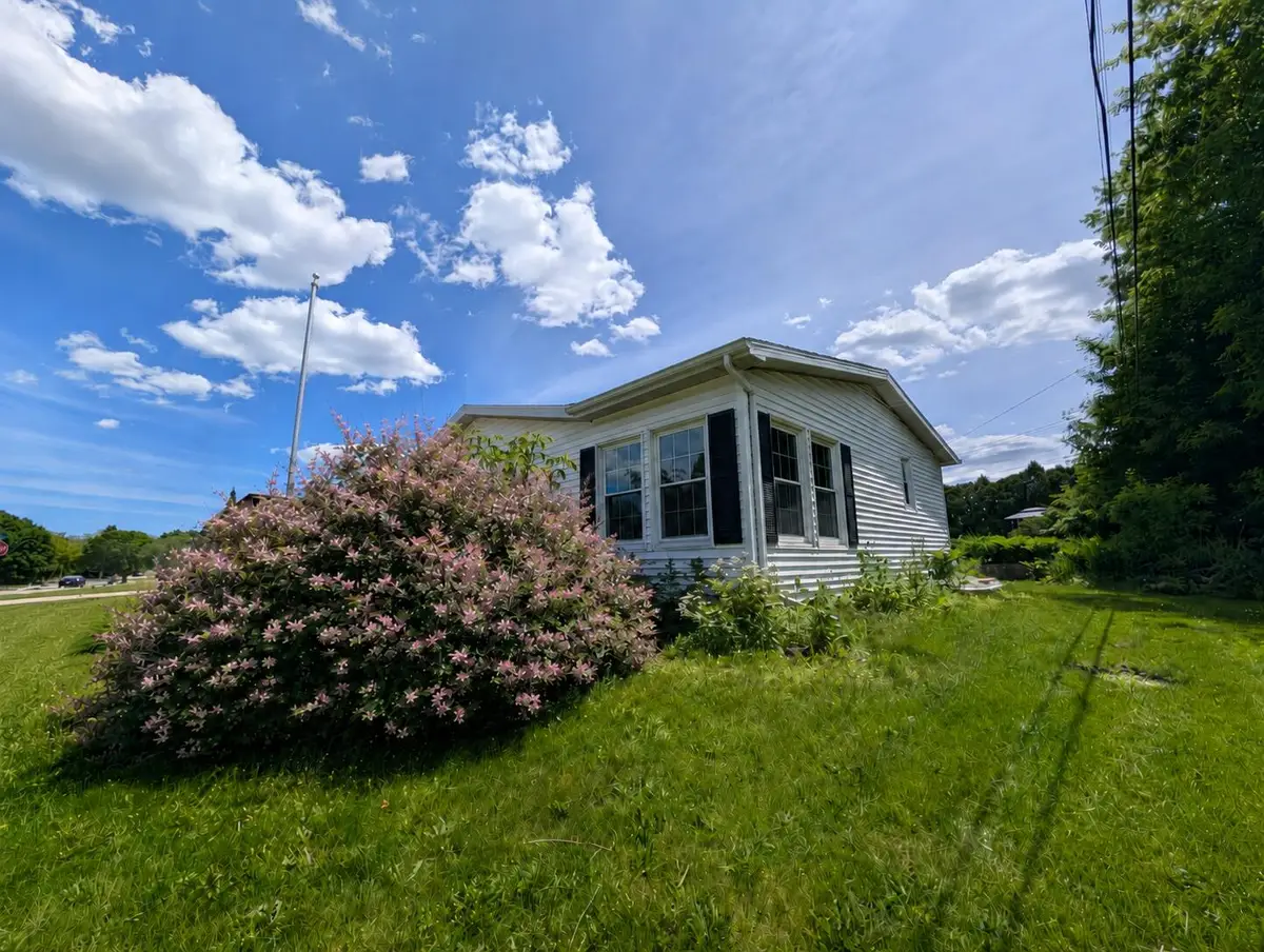 3805 Sheridan Ave, Sheboygan, WI 53081 - #1