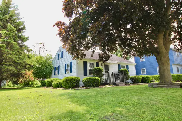 1341 Pershing Ave, Sheboygan, WI 53083