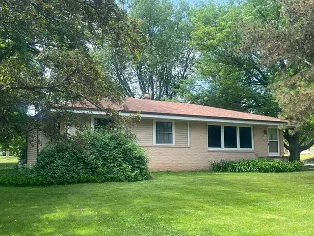 N51W16041 Fair Oak Pkwy, Menomonee Falls, WI 53051 - #1