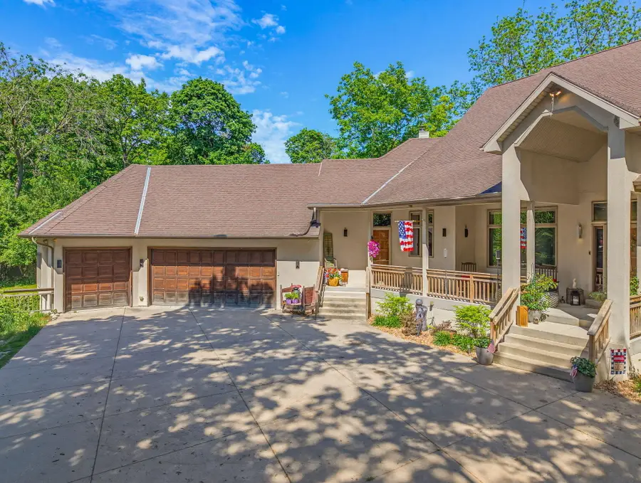 5876 County Road C, Chenequa, WI 53058 - #2