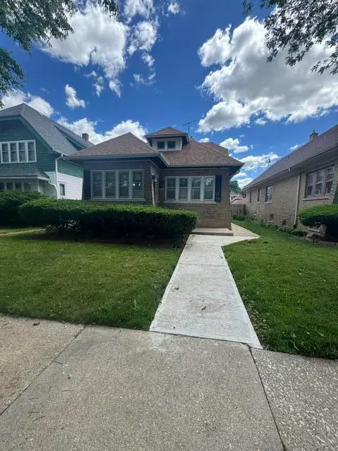 2740 N 56th St, Milwaukee, WI 53210 - #1