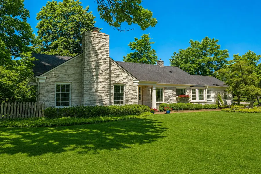 9321 N Tennyson Dr, Bayside, WI 53217 - #3